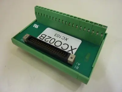 USED PHOENIX CONTACT XCO02B