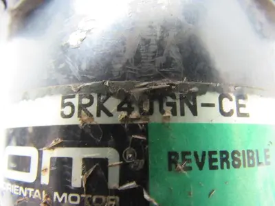 Oriental Motor 5RK40GN-CE Reversible Electric Motor 220/230/240V 50Hz