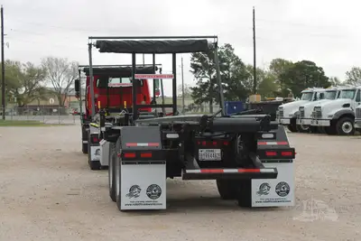 Used 2018 FREIGHTLINER 114SD Rolloff Trucks Texas US | Roll Off Truck World #1491762
