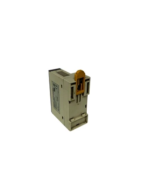 USED OMRON SRT2-ID32ML