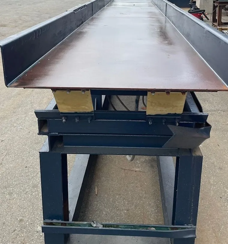 Used 30" x 24'-6" Used Shaker Conveyor