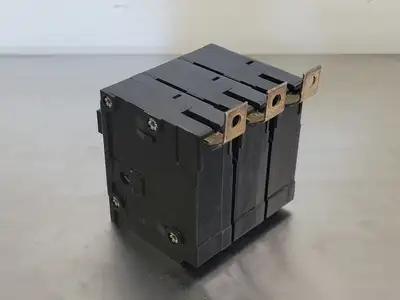 USED EATON BAB3045H