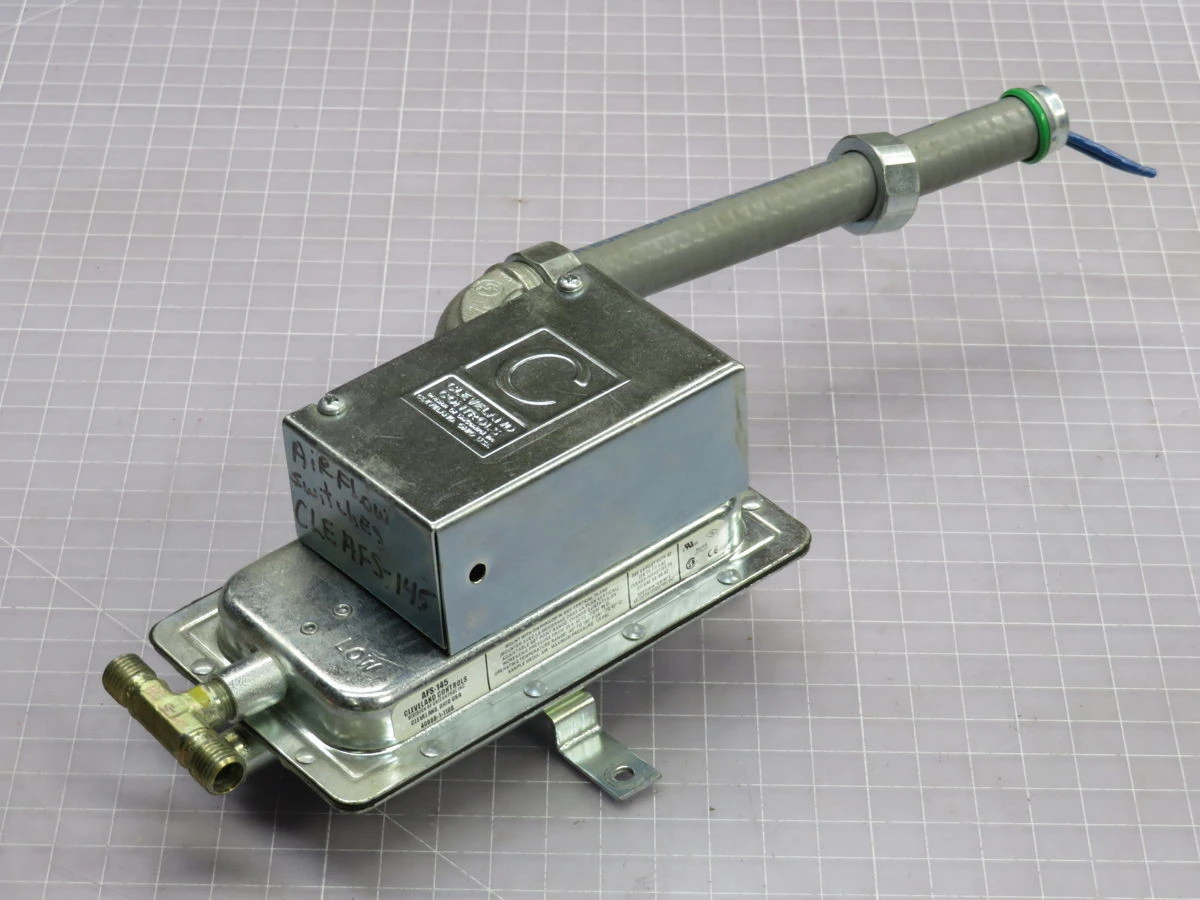 Used CLEVELAND CONTROLS _UNKNOWN_ Relays & Switches Texas US | OCO Industrial #1700308