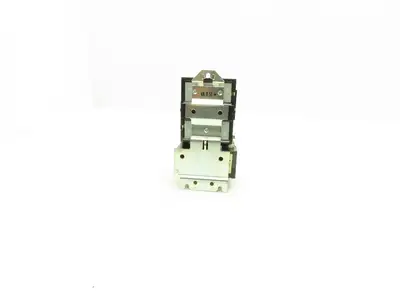 Allen Bradley 700-HB33Z24-4 Socket Relay 10/6.6A 120/240VAC Lot Of 11