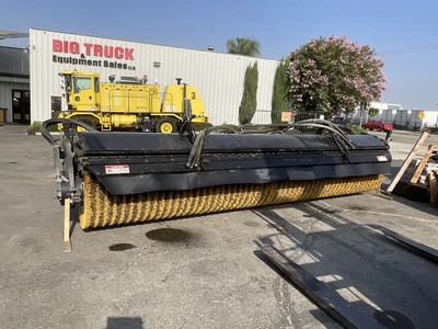 Used 2008 OSHKOSH HB2718 Street Sweeper California US | Big Truck & Equipment #1412333