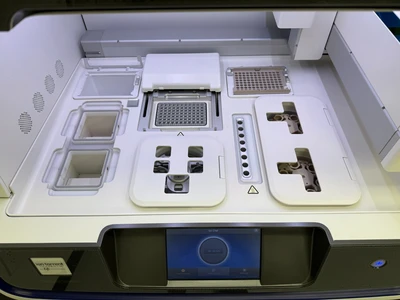 Used Thermo Fisher 4484178 (Ion Chef) / A27213 (Ion S5 XL) DNA Sequencers Missouri US | BioLabTek #1356085