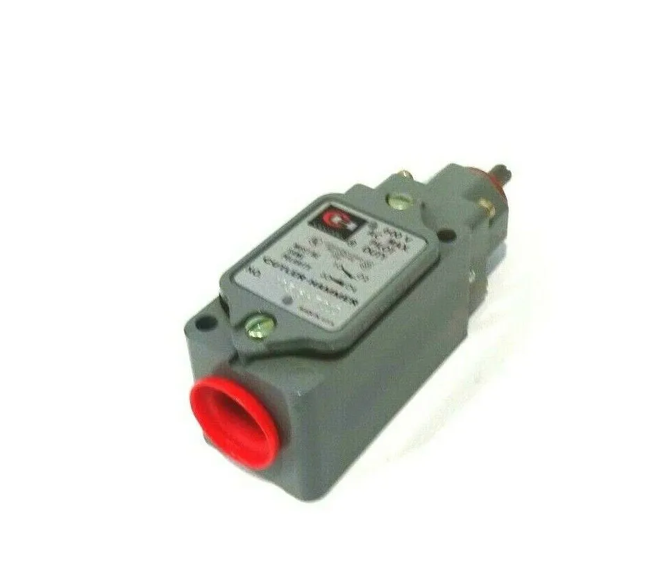 NEW CUTLER HAMMER 10316H701D LIMIT SWITCH