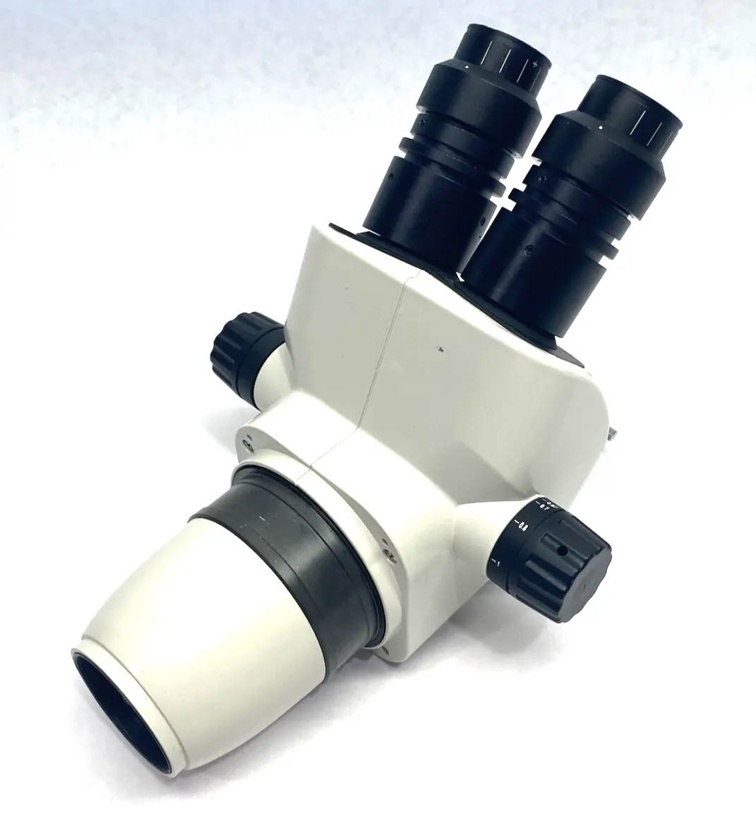 Used Unbranded Trinocular Stereo Microscope, Simul-Focal, WF20X/12 Lenses Microscopes Michigan US | Maverick Industrial Sales #1395419
