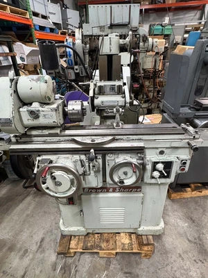 1964 BROWN & SHARPE #13 Universal Cylindrical Grinders | Global Machine Brokers, LLC (3)