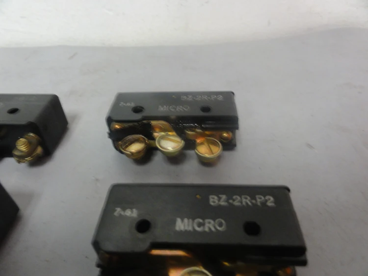 Used HONEYWELL MICROSWITCH BZ-2R-P4, BZ-2R-P2 Relays & Switches Connecticut US | BG Industrial Surplus #473155