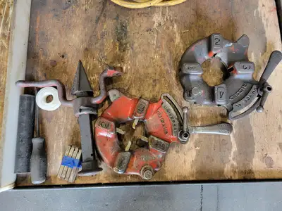 Used RIGID 300-T2 Pipe Threaders British Columbia CA | Lenmark #1762175