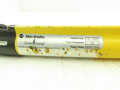 Allen Bradley 440L-T4J0480YD Light Curtain Guardmaster Transmitter - READ