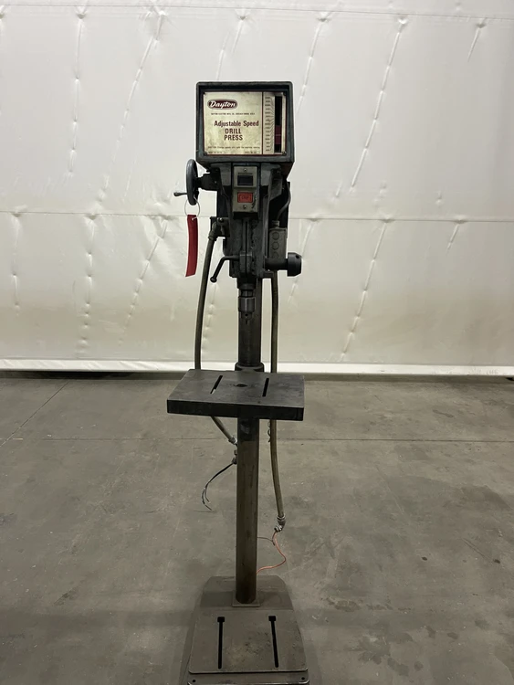 Used DAYTON 3Z570 DRILL PRESS Drills Michigan US | Vander Ziel Machinery Sales #482540