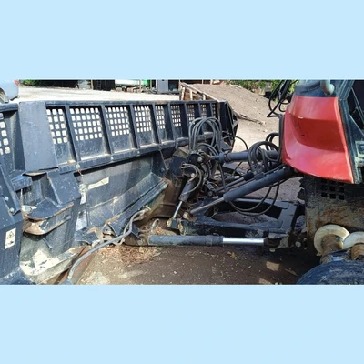 USED PISTEN BULLY 300 POLAR