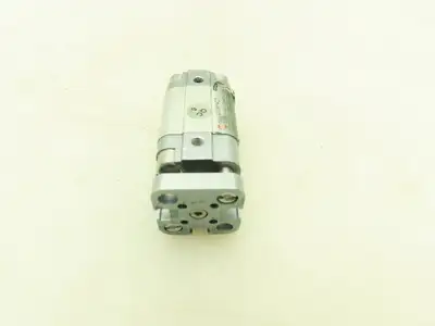 Metal Work 2470120015XP Pneumatic Air Cylinder 12MM Bore 15MM Bore Guide