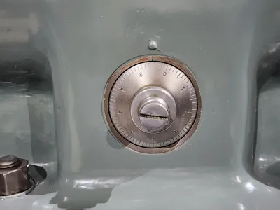 USED SIDNEY 32
