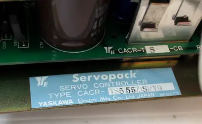 USED YASKAWA CACR-TS555Z1SRY9