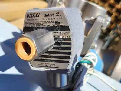 6" CF8M Ball Valve w/ Actuator