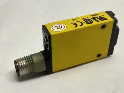 Used Banner Engineering Mini-Beam Series Industry Standard Diffuse Sensor 27429 Photoelectric Sensors Michigan US | Maverick Industrial Sales #1392337