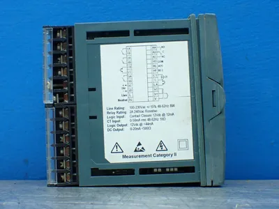 Used EUROTHERM 3208/CC/VH/RRX/R/4CL/G/ENG Temperature Controls Ohio US | HGR 24 #802954