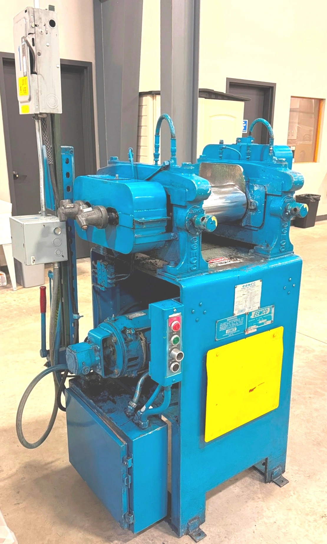6″ x 13″ EEMCO Mill, Item # 1953