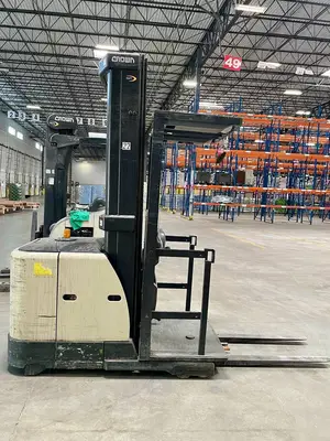 Used 2012 CROWN SP3520-30 Order Pickers Texas US | TB Forklifts #1274889