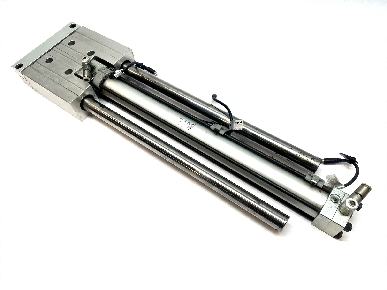 USED PHD PNEUMATIC SLIDE CYLINDER 25 BORE 16"