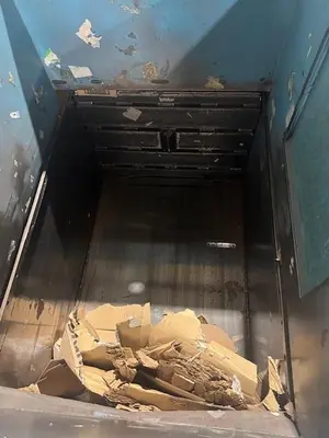 USED INTERNATIONAL NA-1296