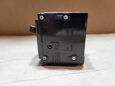 USED CUTLER-HAMMER BR215