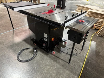 Used SAWSTOP ICS73230 Woodworking Table Saws Texas US | MachineryMax #1488276