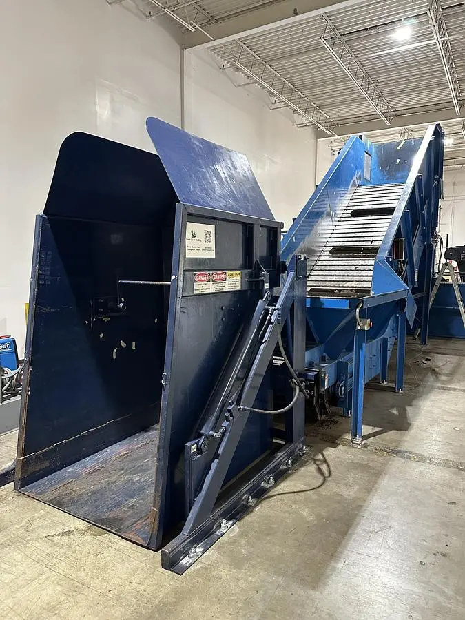 Used AMERICAN BALER 7242H-8T30 AUTO-TIE BALER Balers Ohio US | Black River Trading #1059797