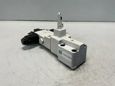 USED TOKIMEC DG4VS-3-0C-M-P7-H-7-P12-52