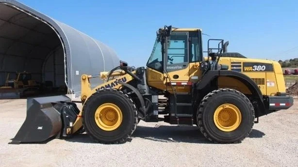 USED 2017 Komatsu WA380-8