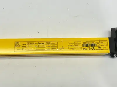C40E-0403AG300, 1027956 | Sick C40E-0403AG300 Safety Light Curtain Receiver 24VDC 1027956 - Used