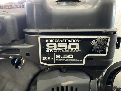 Used BRIGGS & STRATTON 1024 Snow Blowers Michigan US | Miedema Asset Management Group #1761453