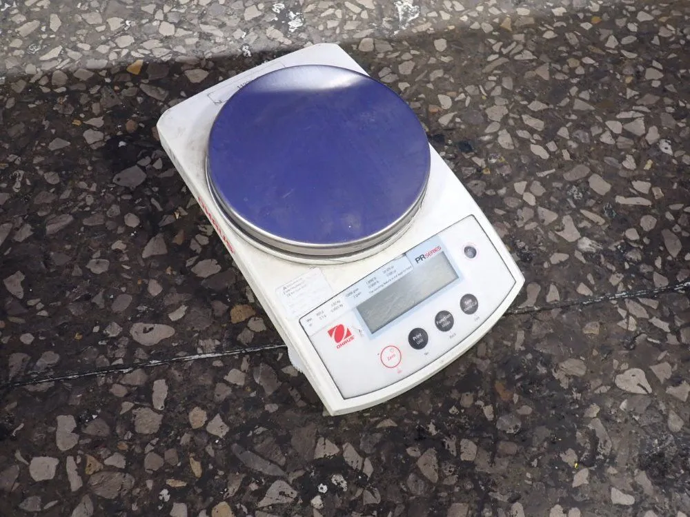 Used OHAUS CORPORATION PR822N/E Balances Ohio US | HGR 24 #927918