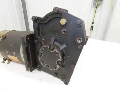 Yale 8507170 Forklift Left Front Drive Axle & Motor 5-Lug Off ESC030FAN36TE094