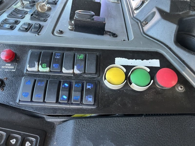 USED 2018 MACK LR613 REFUSE