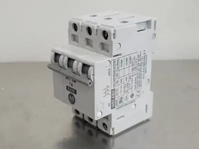USED ALLEN-BRADLEY 1492-CB3 G070