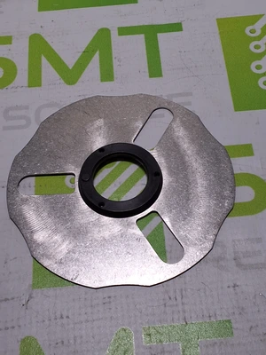 UNIVERSAL INSTRUMENTS 551A-S16 12mm FEEDER TAKE-UP HUB, OUTER - LOT OF 2
