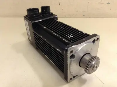 USED ALLEN BRADLEY 1326AS-B330H-21