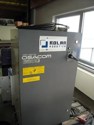 USED OTC WELDING ROBOT 350 TB