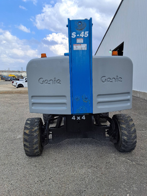USED 2015 Genie S-45