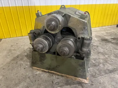 USED ROUNDO ....................... R-4YEAR NEW: ................... 1980