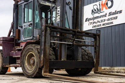 Used TAYLOR TX220S Misc Forklifts Michigan US | KD Equipment Sales #1547851