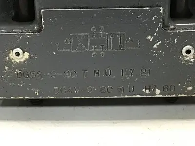 USED VICKERS DG4V-3-6C-M-U-H7-60