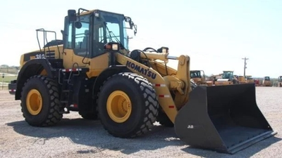 USED 2017 Komatsu WA380-8