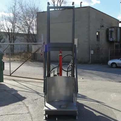 SPC7244  Material Handling Equipment ABC Conveyors Inc drum lift 42" lift height