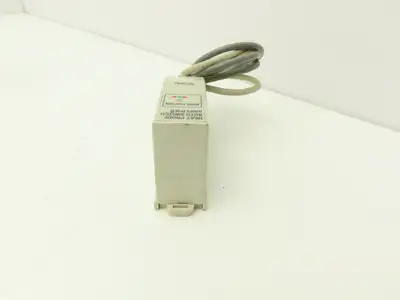 SMC D-F7NJL-321 Cylinder Auto Switch Control Solid State 24VDC