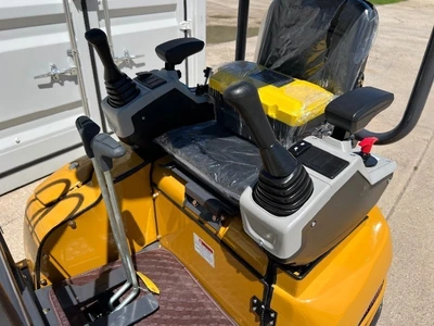 2025 CFG Mini Excavator (QK18R)